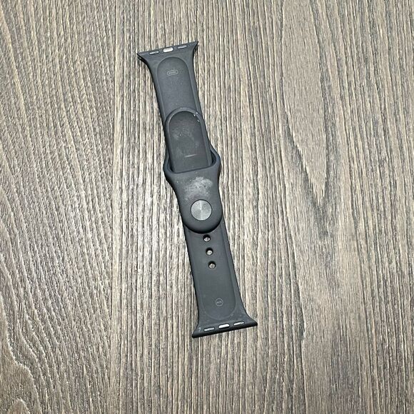 Black Apple Watch Rubber Sport Band Band 32mm - Picture 2 of 3